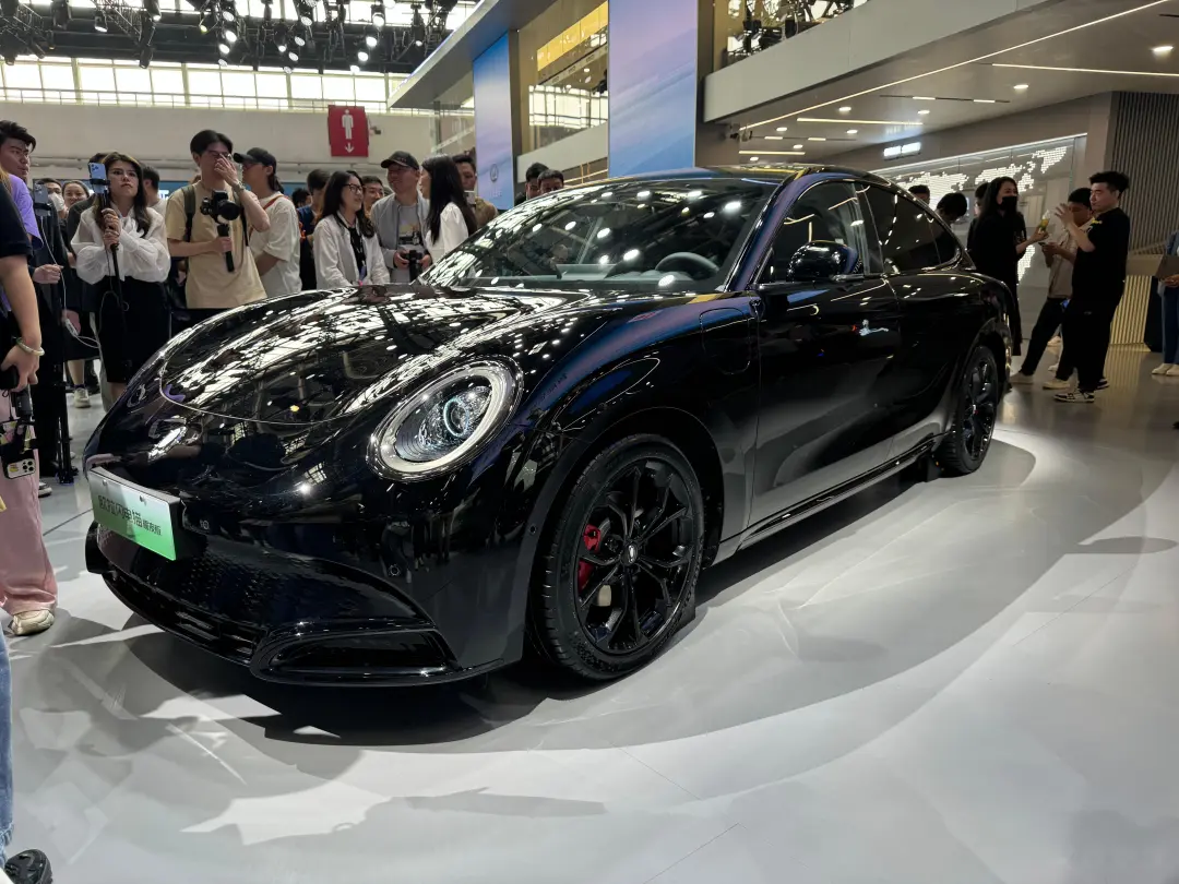 新能源汽車在哪些方面應用了云原生技術？